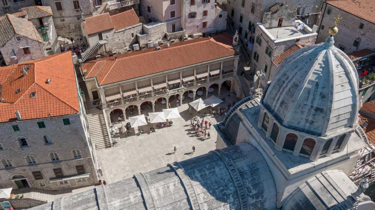City Coast Apartments Sibenik Bagian luar foto