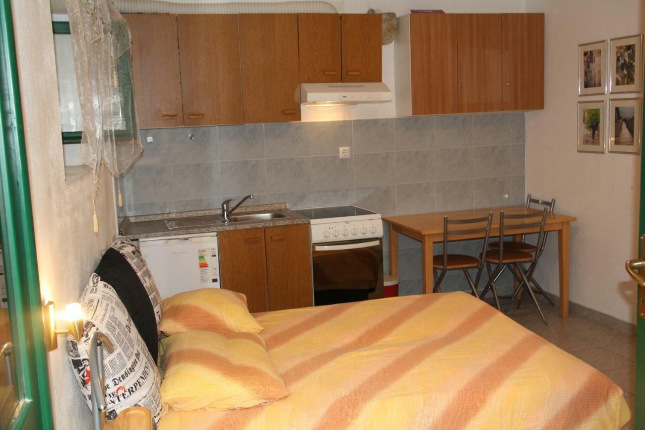 City Coast Apartments Sibenik Bagian luar foto