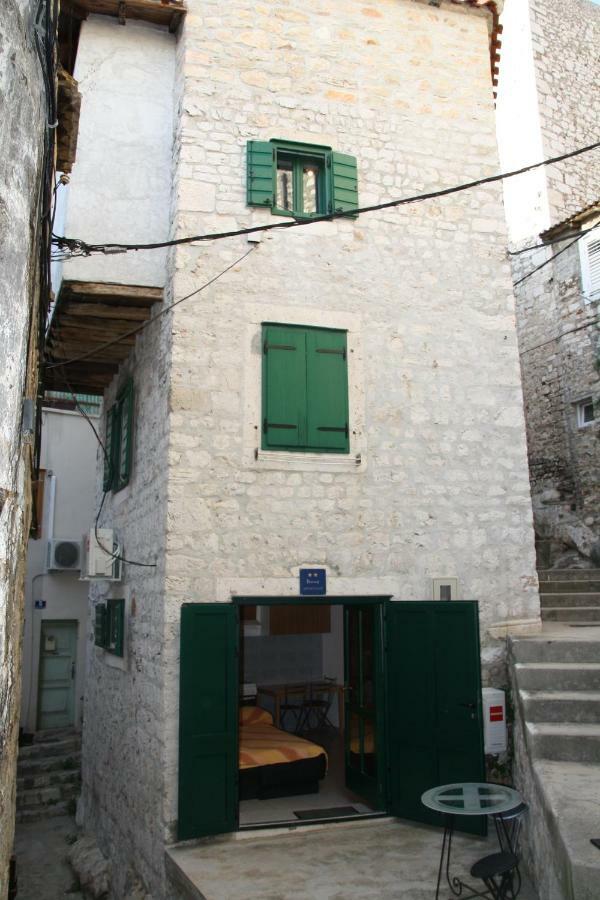City Coast Apartments Sibenik Bagian luar foto